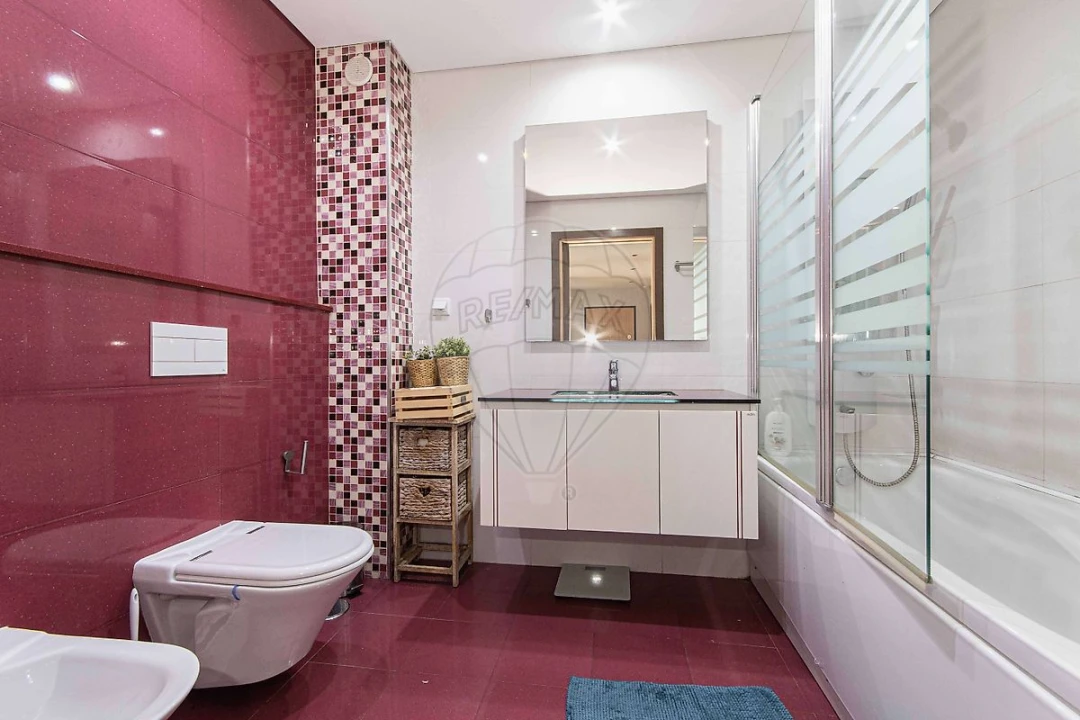 Apartamento T2 para Venda em Póvoa de Santo Adrião e Olival Basto Foto 24