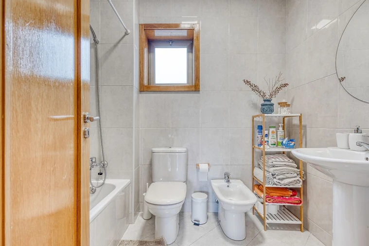 Apartamento T2 para Venda em Fânzeres e São Pedro da Cova Foto 18