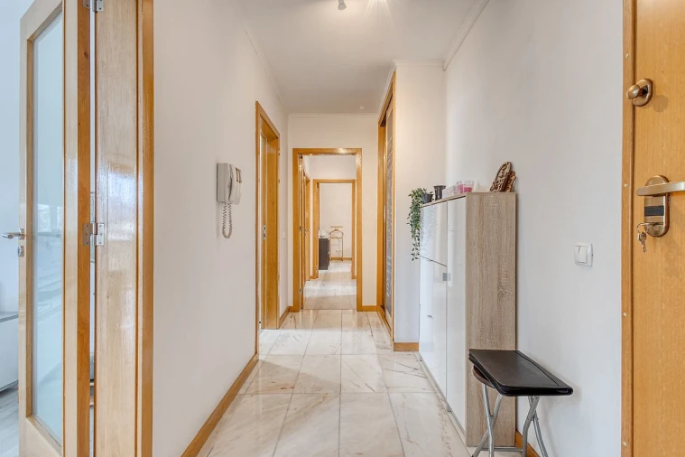 Apartamento T2 para Venda em Fânzeres e São Pedro da Cova Foto 6