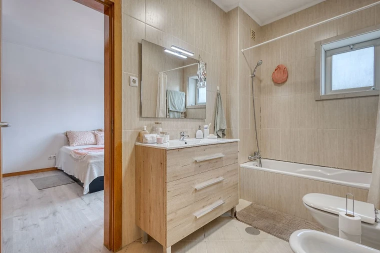 Apartamento T2 para Venda em Fânzeres e São Pedro da Cova Foto 19