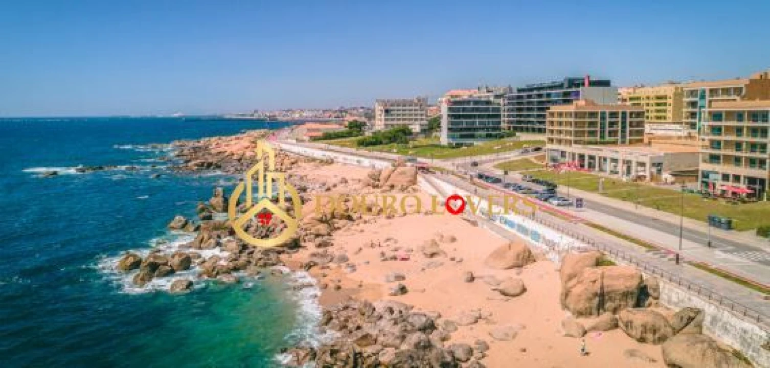 Apartamento T1 para Venda em Canidelo Foto 11