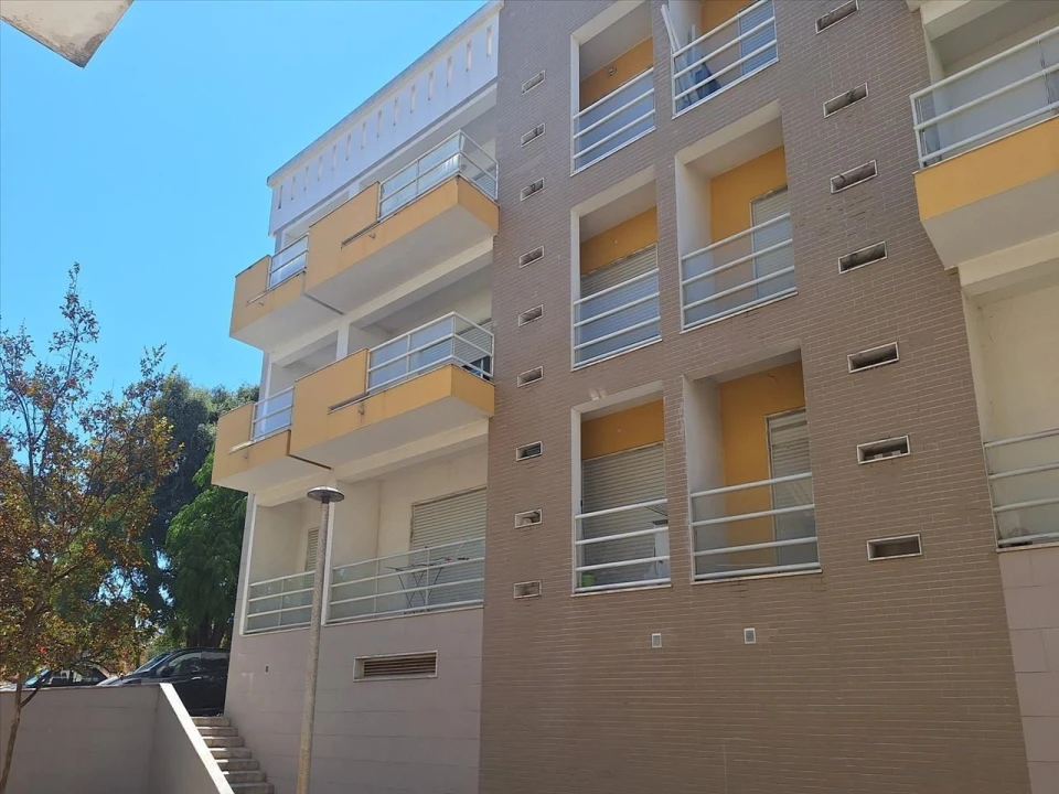 Apartamento T4 para Venda em Palhais e Coina Foto 4