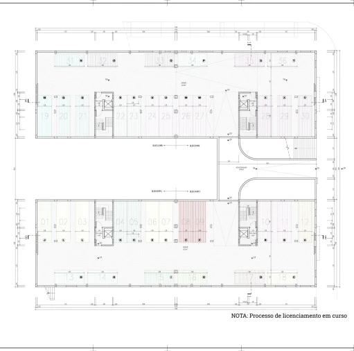 Apartamento T4 para Venda em Palhais e Coina Foto 8