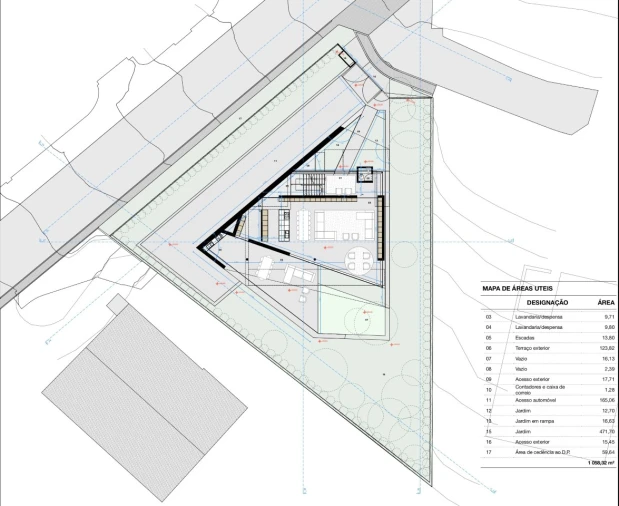 Moradia T5 para Venda em Quarteira Planta 2