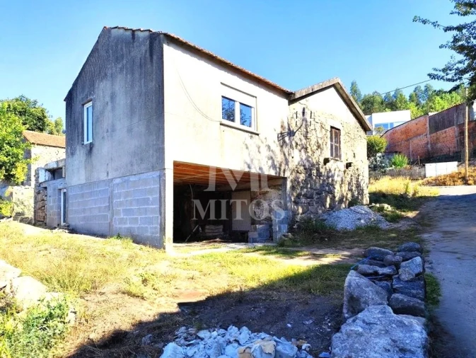 Moradia T3 para Venda em Durrães e Tregosa