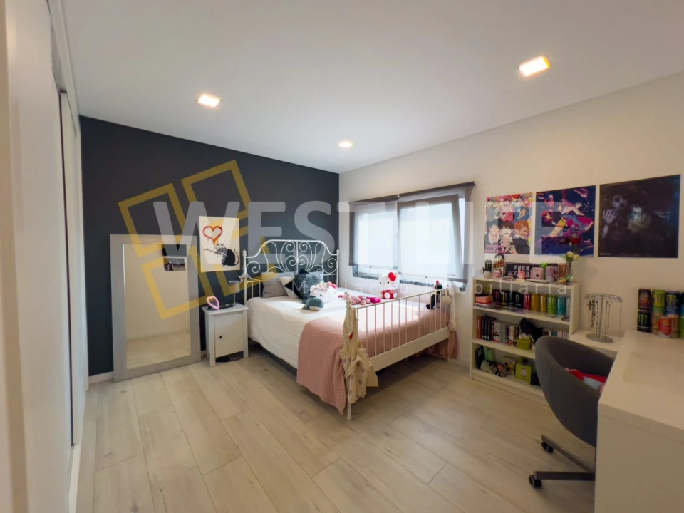 Moradia T4 para Venda em Mafra Foto 38
