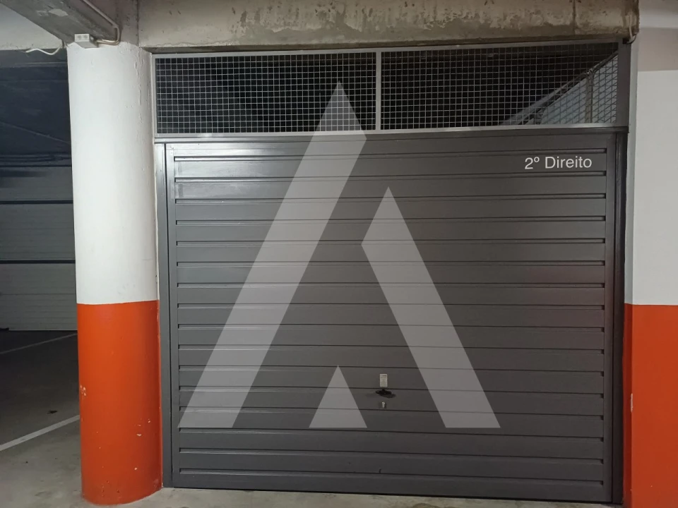 Apartamento T3 para Venda em Nelas Foto 25