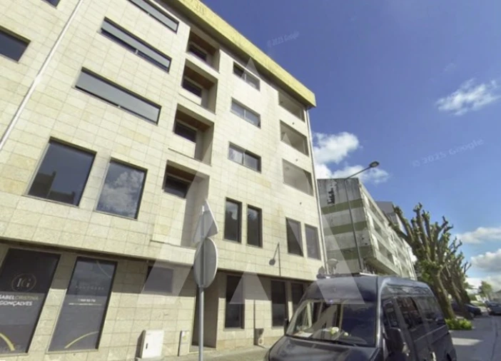 Apartamento T3 para Venda em Nelas Foto 22