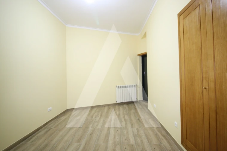 Apartamento T3 para Venda em Nelas Foto 13