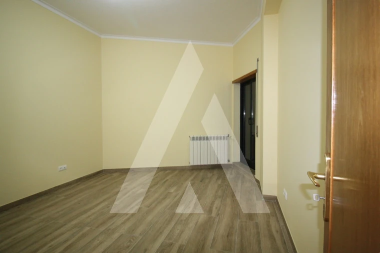 Apartamento T3 para Venda em Nelas Foto 17