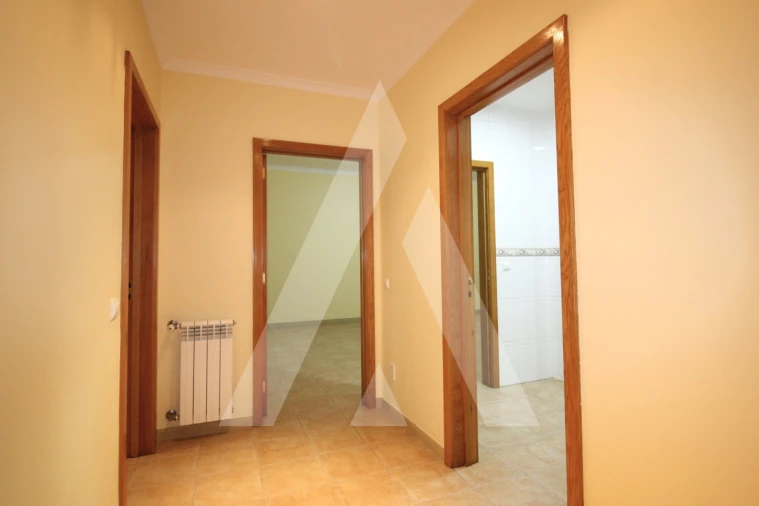 Apartamento T3 para Venda em Nelas Foto 7