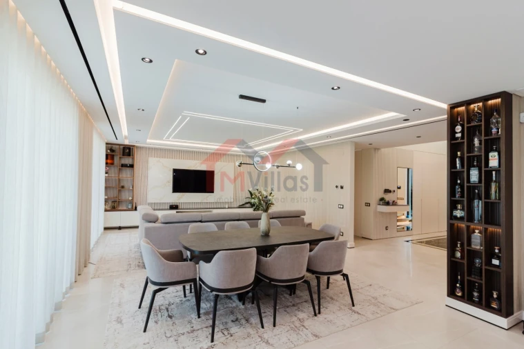 Moradia T4 para Venda em Almancil Foto 7