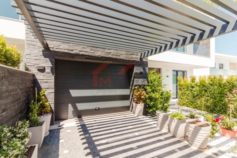 Moradia T4 para Venda em Almancil Foto 19