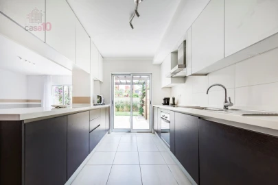 Moradia T3 para Venda em Quarteira