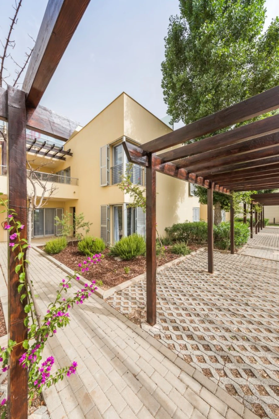 Moradia T3 para Venda em Quarteira Foto 5