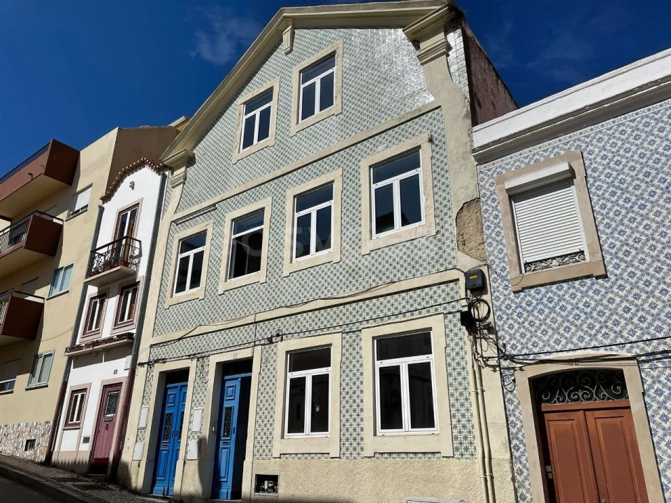 Moradia T8 para Venda em Buarcos Foto 1