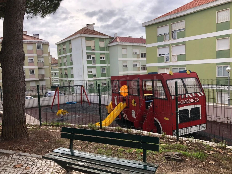 Loja para Venda em Agualva e Mira-Sintra Foto 23