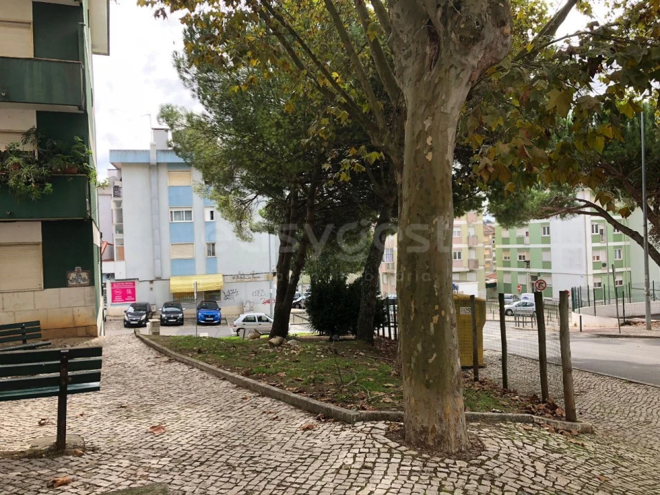 Loja para Arrendamento em Agualva e Mira-Sintra Foto 21