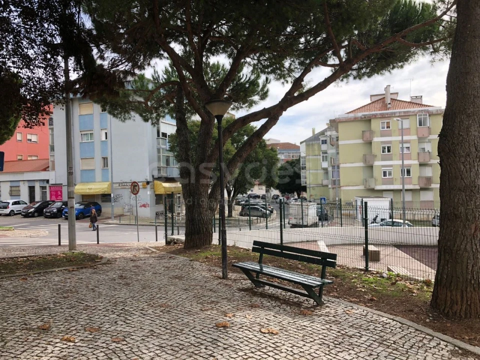 Loja para Arrendamento em Agualva e Mira-Sintra Foto 24