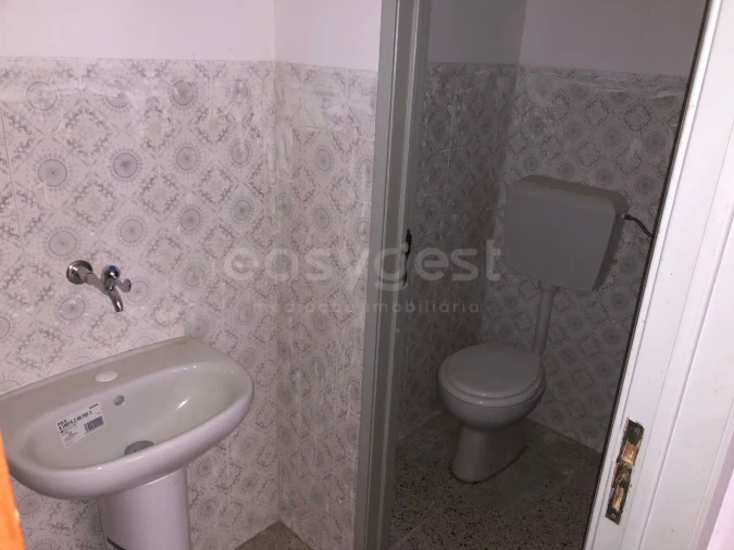 Loja para Arrendamento em Agualva e Mira-Sintra Foto 9