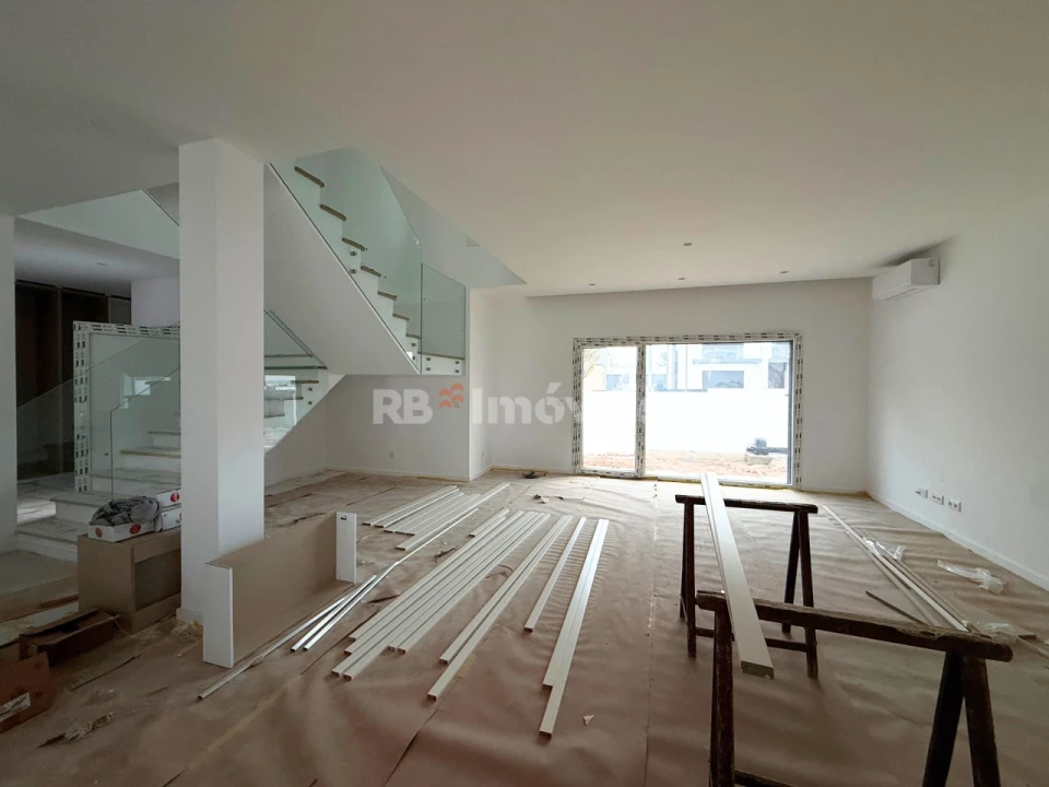 Moradia T4 para Venda em Nossa Sra de Fatima Foto 15