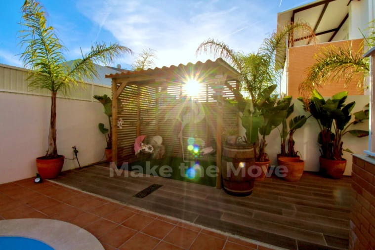 Moradia T5 para Venda em Moncarapacho e Fuseta Foto 8