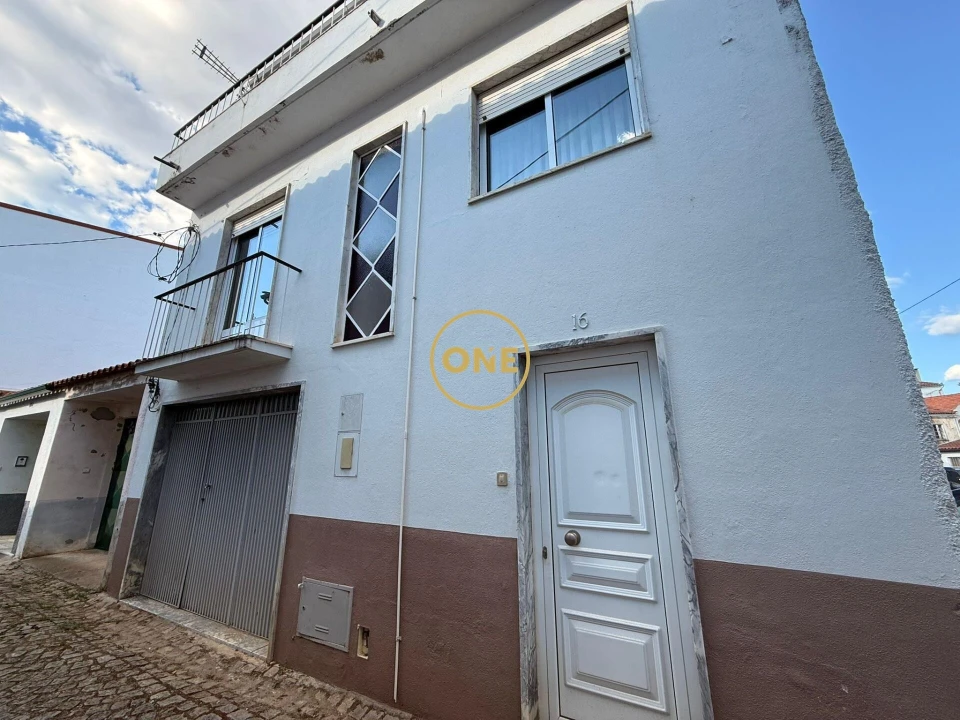 Moradia T3 para Venda em Sarzedo Foto 1