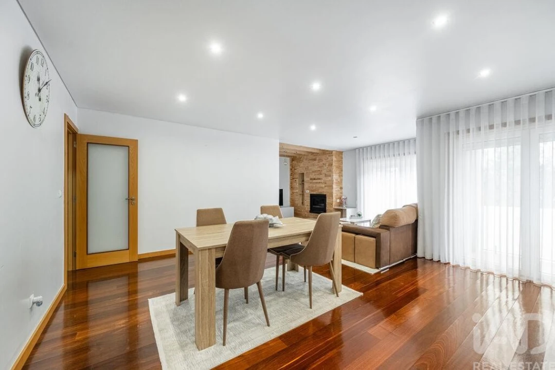 Moradia T3 para Venda em Lobão, Gião, Louredo e Guisande Foto 6