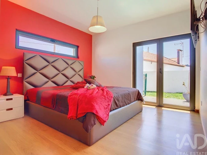 Moradia T3 para Venda em Silveira Foto 31