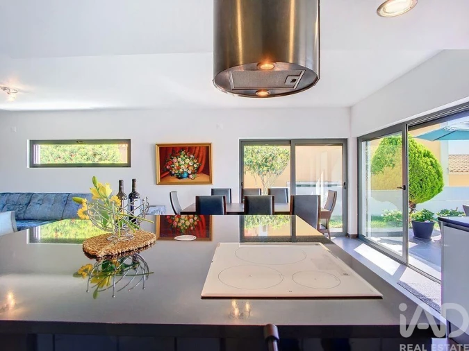 Moradia T3 para Venda em Silveira Foto 11