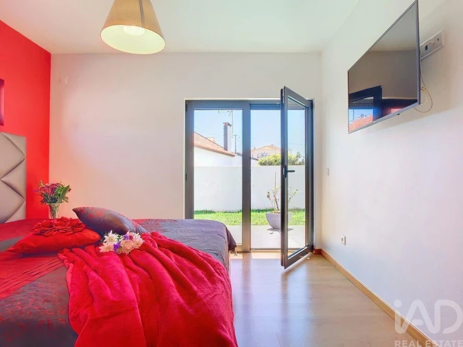 Moradia T3 para Venda em Silveira Foto 30