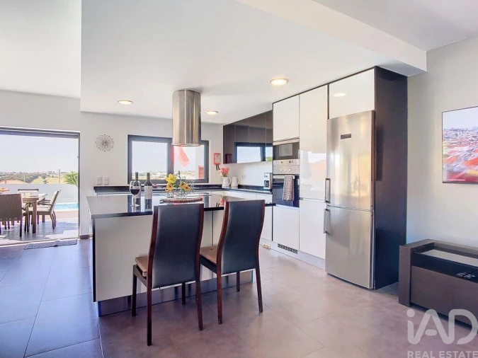 Moradia T3 para Venda em Silveira Foto 13