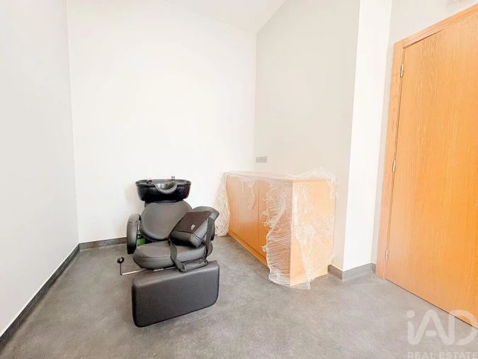 Loja para Venda em Olivais Foto 21