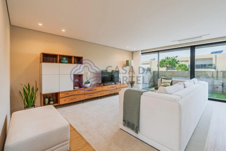 Moradia T3 para Venda em Vila Chã Foto 22