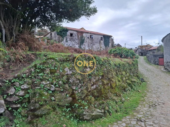 Moradia T2 para Venda em Cabreiro Foto 5