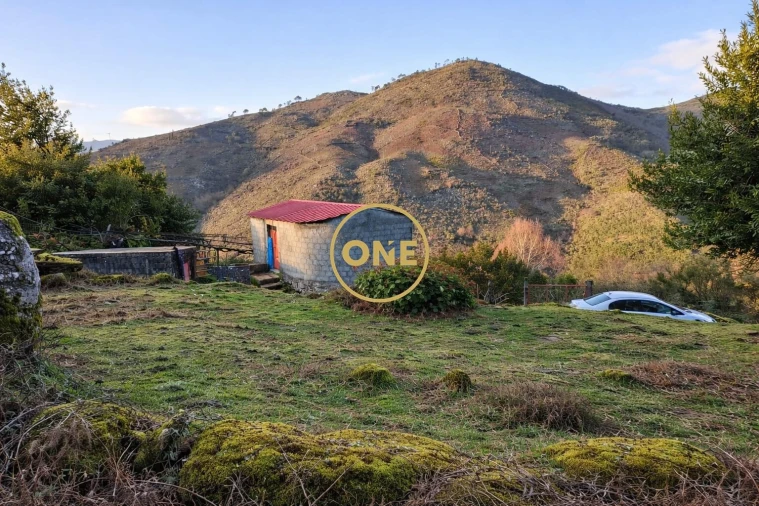 Moradia T2 para Venda em Cabreiro Foto 17