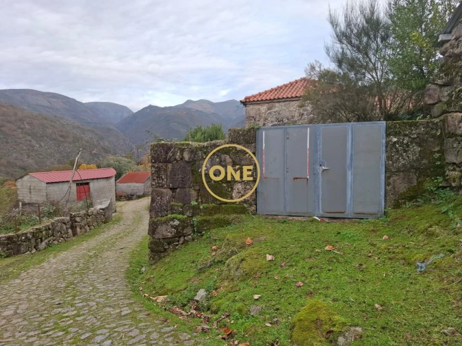 Moradia T2 para Venda em Cabreiro Foto 19