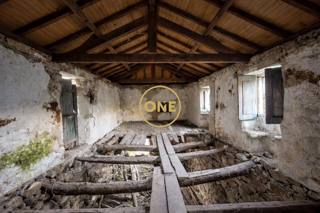 Moradia T2 para Venda em Cabreiro Foto 8