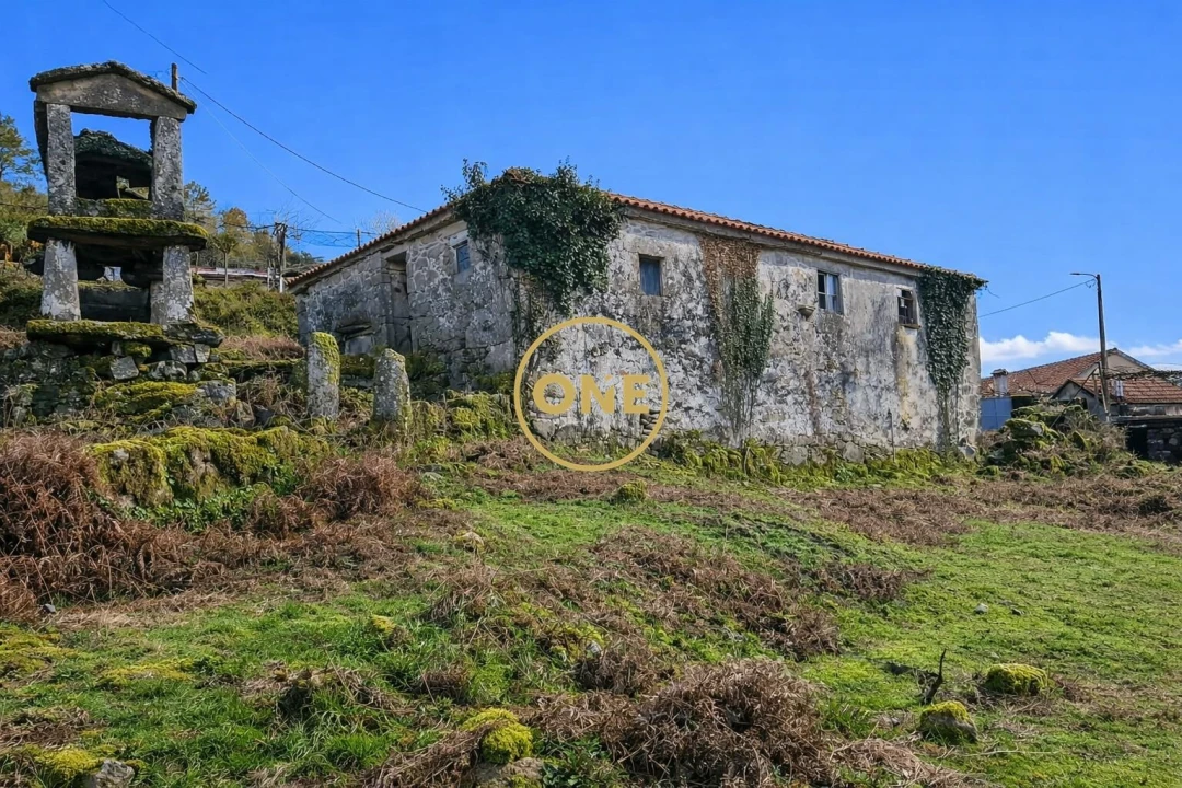 Moradia T2 para Venda em Cabreiro Foto 8