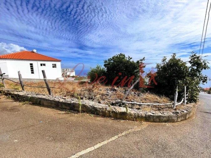 Terreno para Venda em Estreito da Calheta Foto 9