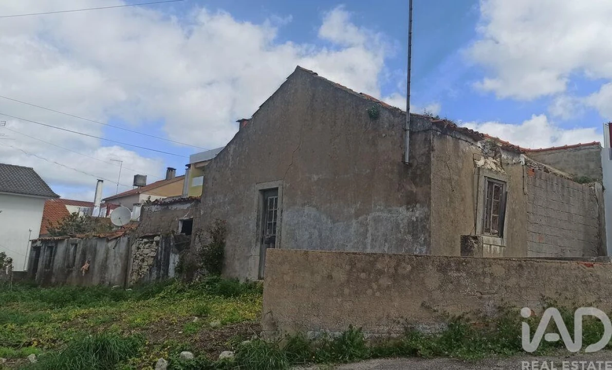 Moradia T2 para Venda em Torres Novas (São Pedro), Lapas e Ribeira Branca Foto 3