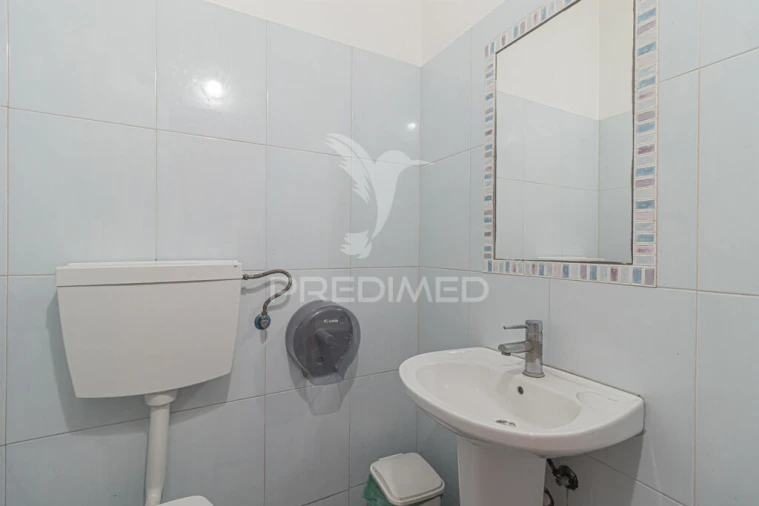 Loja para Venda em Laranjeiro e Feijó Foto 10