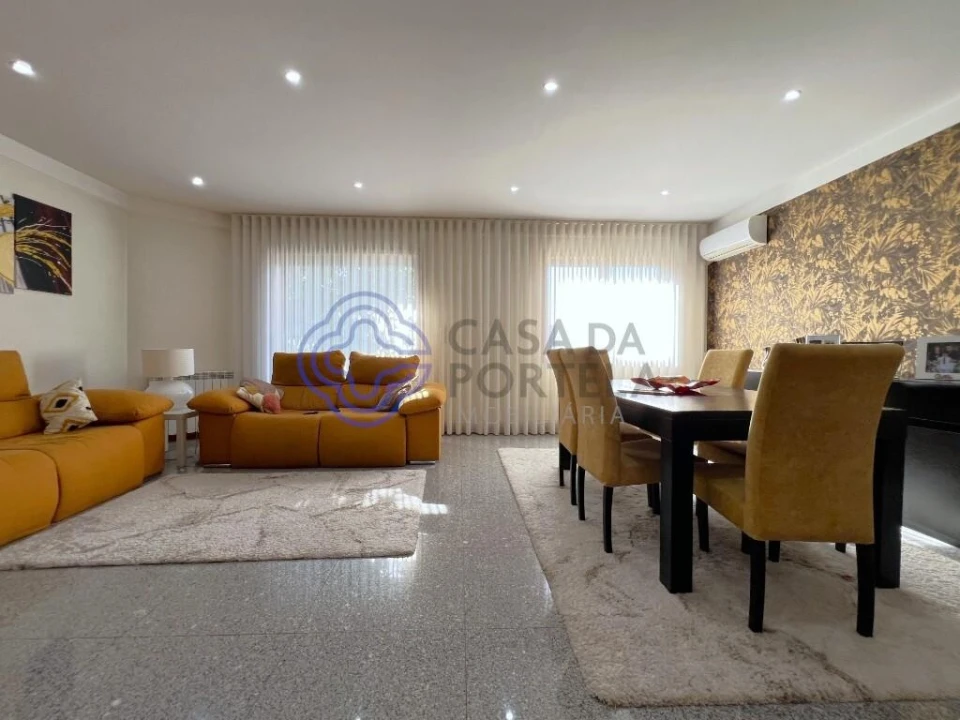 Moradia T3 para Venda em Ermesinde Foto 2