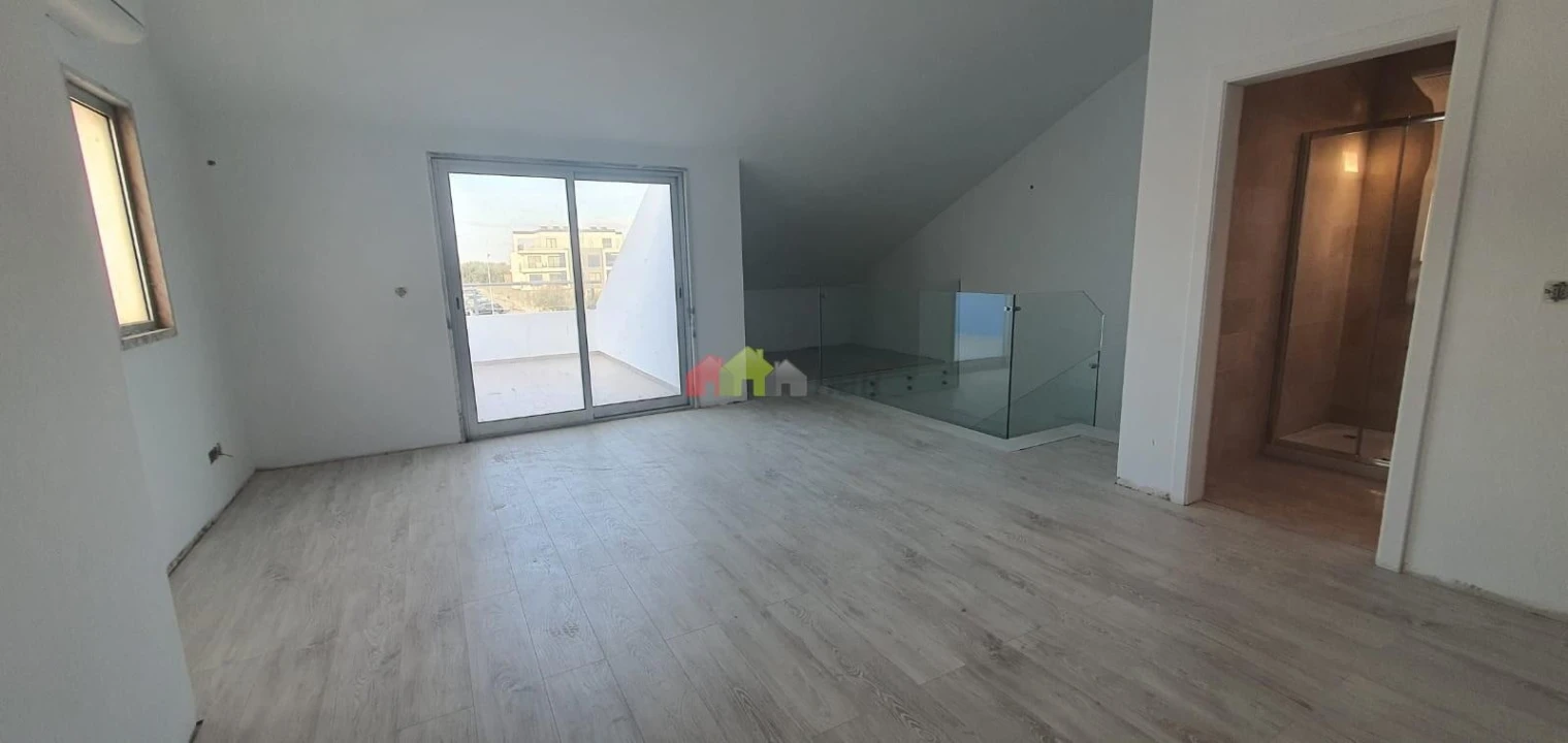 Moradia T3 para Venda em Atalaia e Alto Estanqueiro-Jardia Foto 9