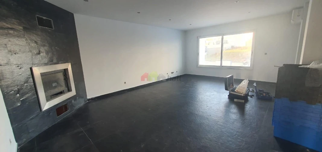 Moradia T3 para Venda em Atalaia e Alto Estanqueiro-Jardia Foto 5