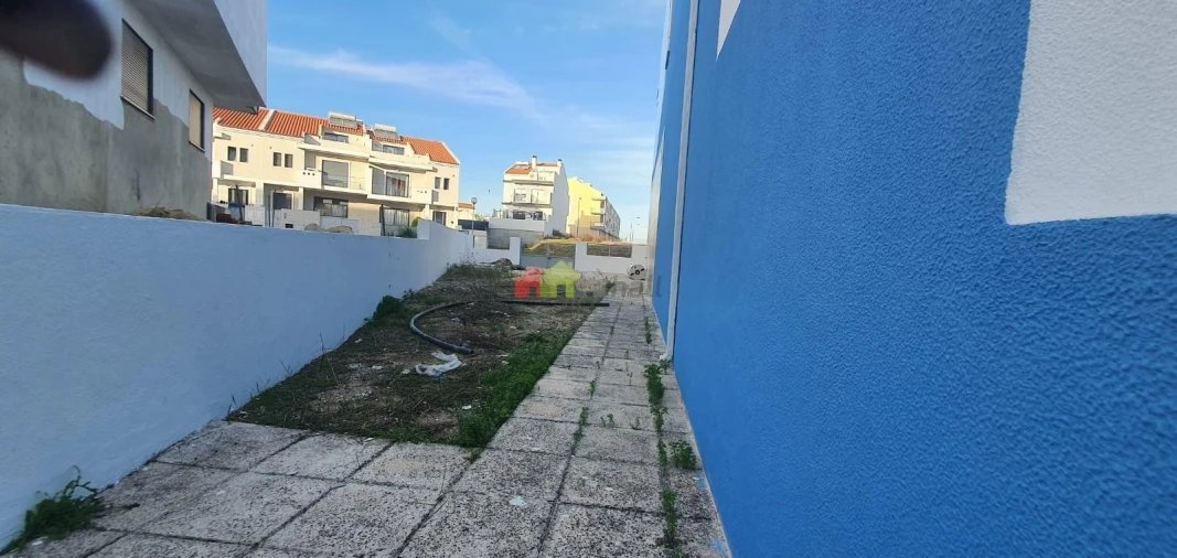 Moradia T3 para Venda em Atalaia e Alto Estanqueiro-Jardia Foto 12