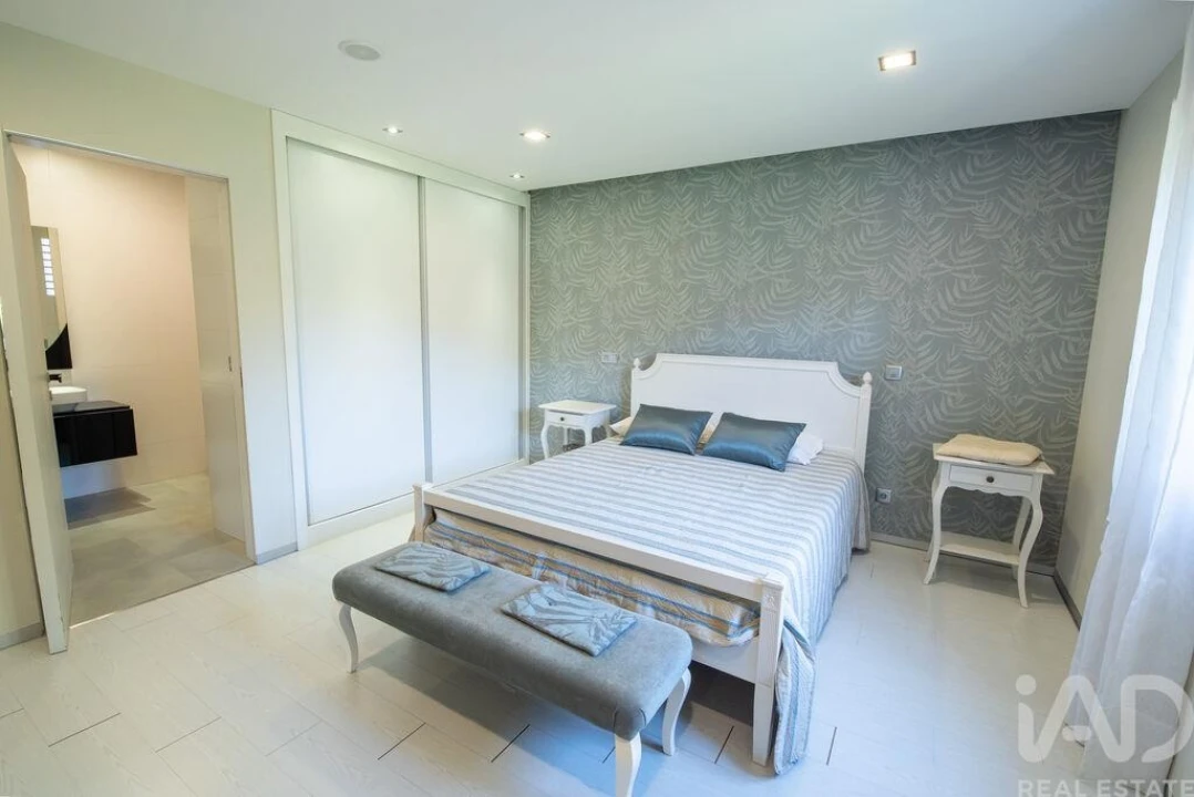 Moradia T4 para Venda em Sa Foto 14