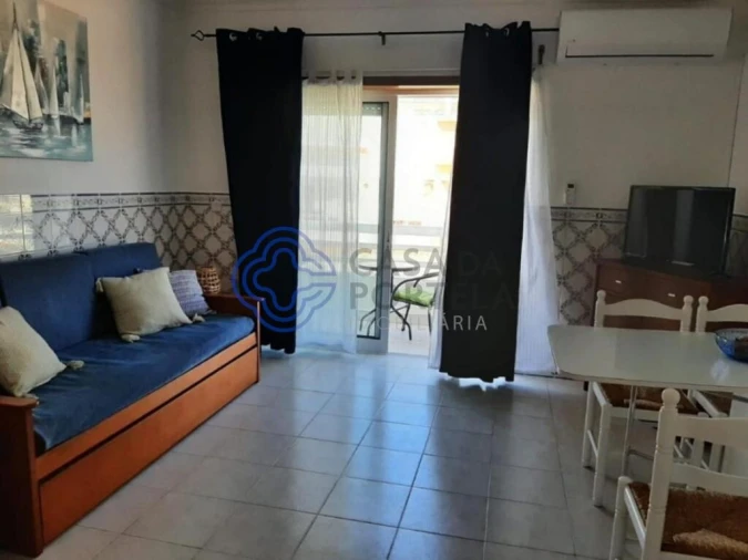 Apartamento para Venda em Monte Gordo Foto 10