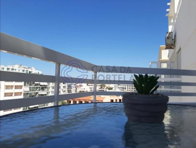 Apartamento para Venda em Monte Gordo Foto 2