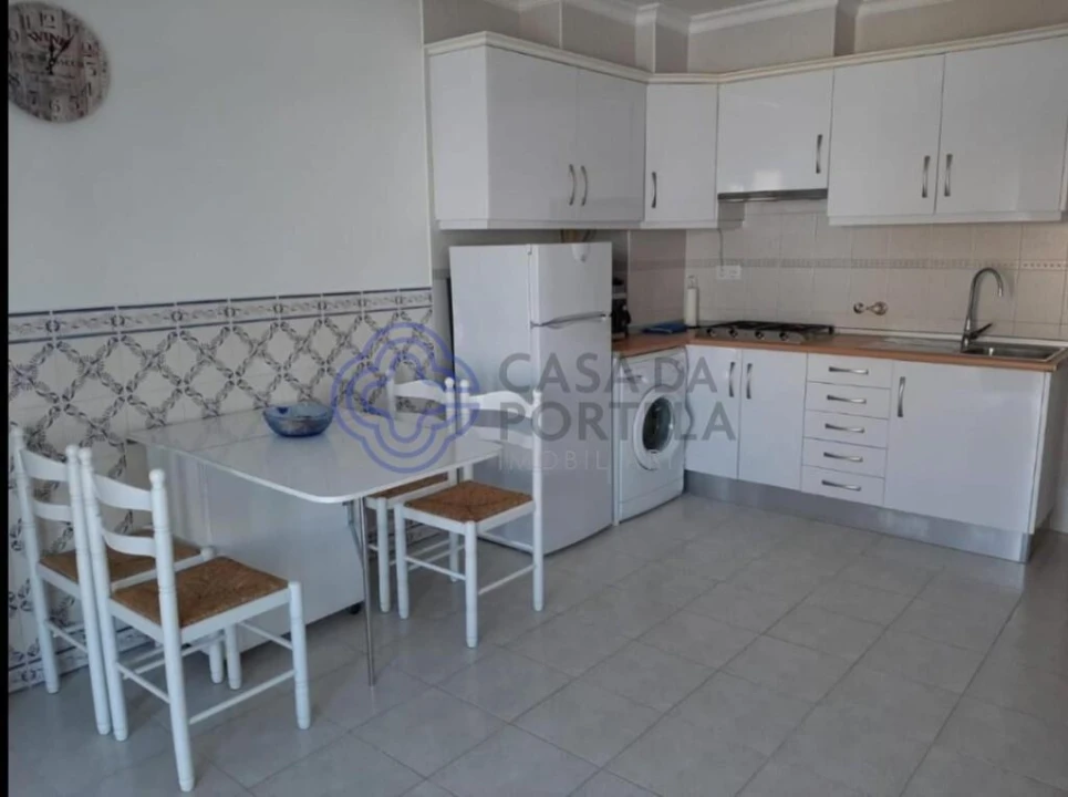 Apartamento para Venda em Monte Gordo Foto 11